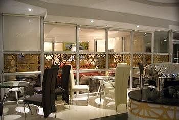 Zhengzhou Yujia Hotel Cultural Road エクステリア 写真